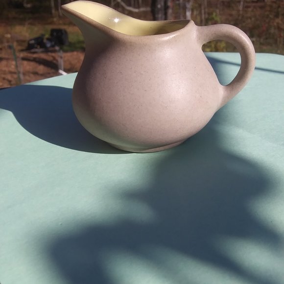 Pigeon Forge Pottery creamer Neutral color with a yellowish glazed inter… - Picture 9 of 15